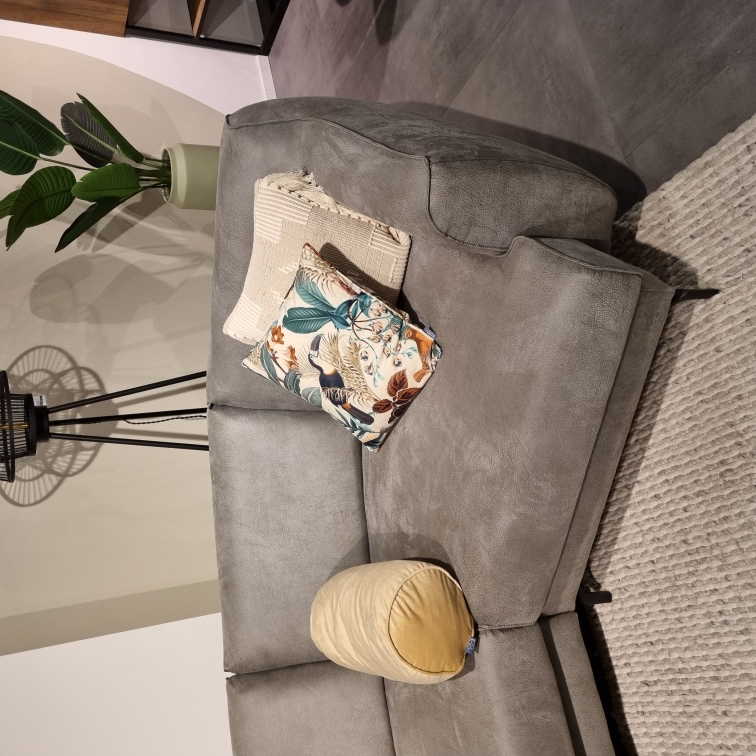 Malaga bank met lounge end Malaga bank met lounge end