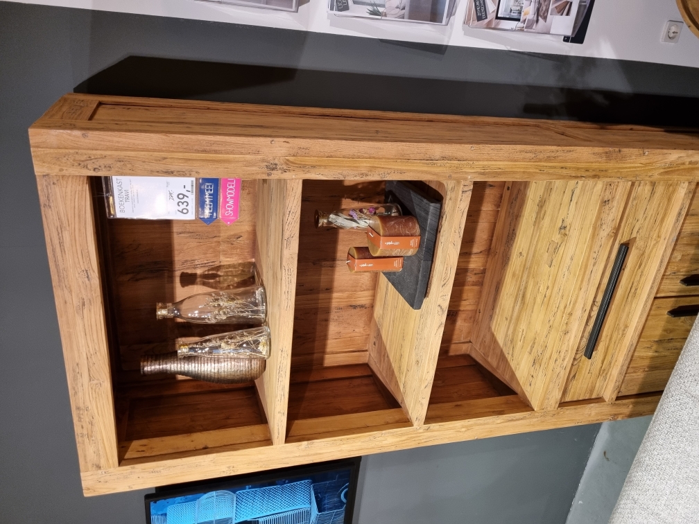 Boekenkast Travi Boekenkast Travi