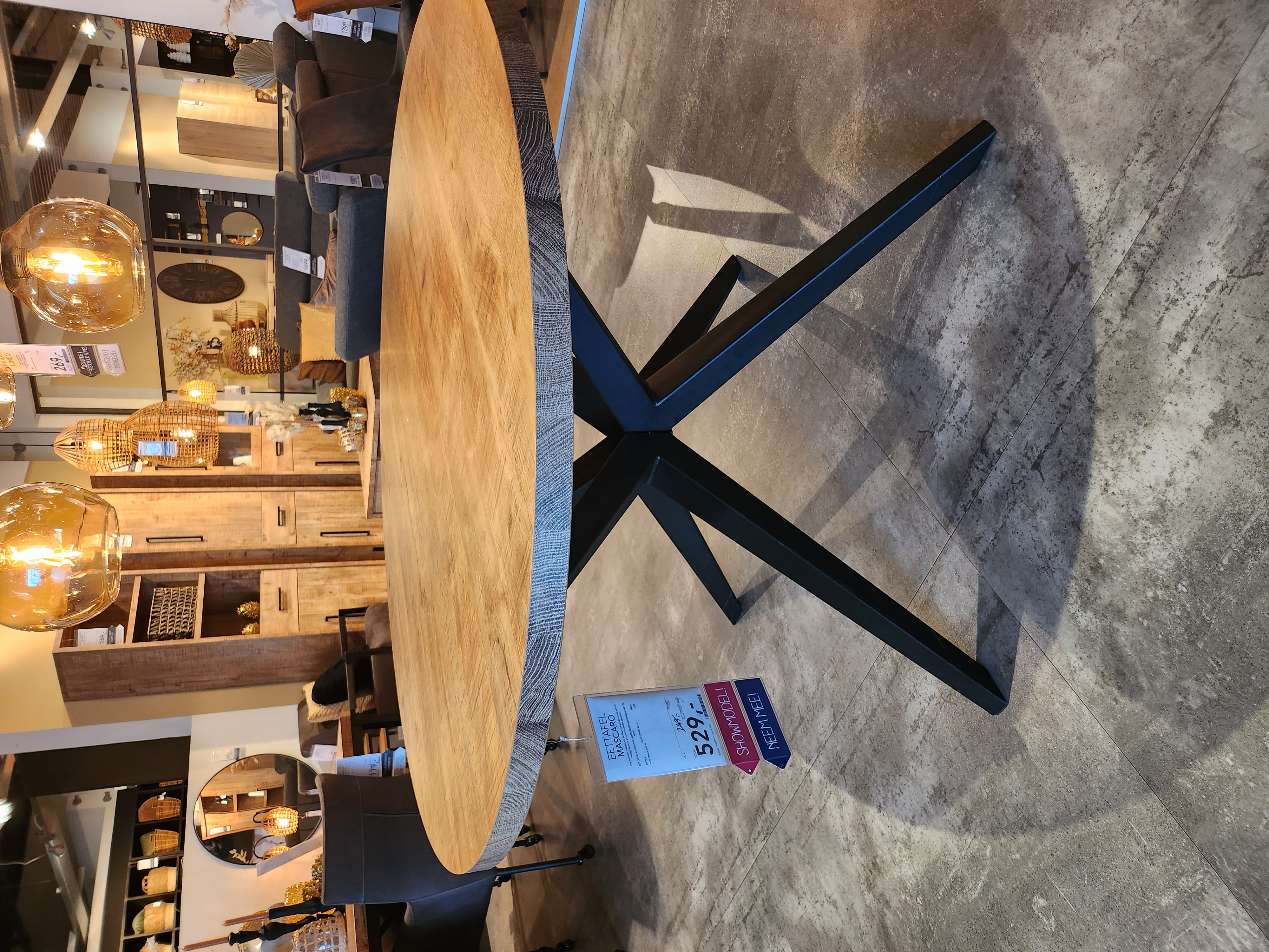 Eettafel Mascaro