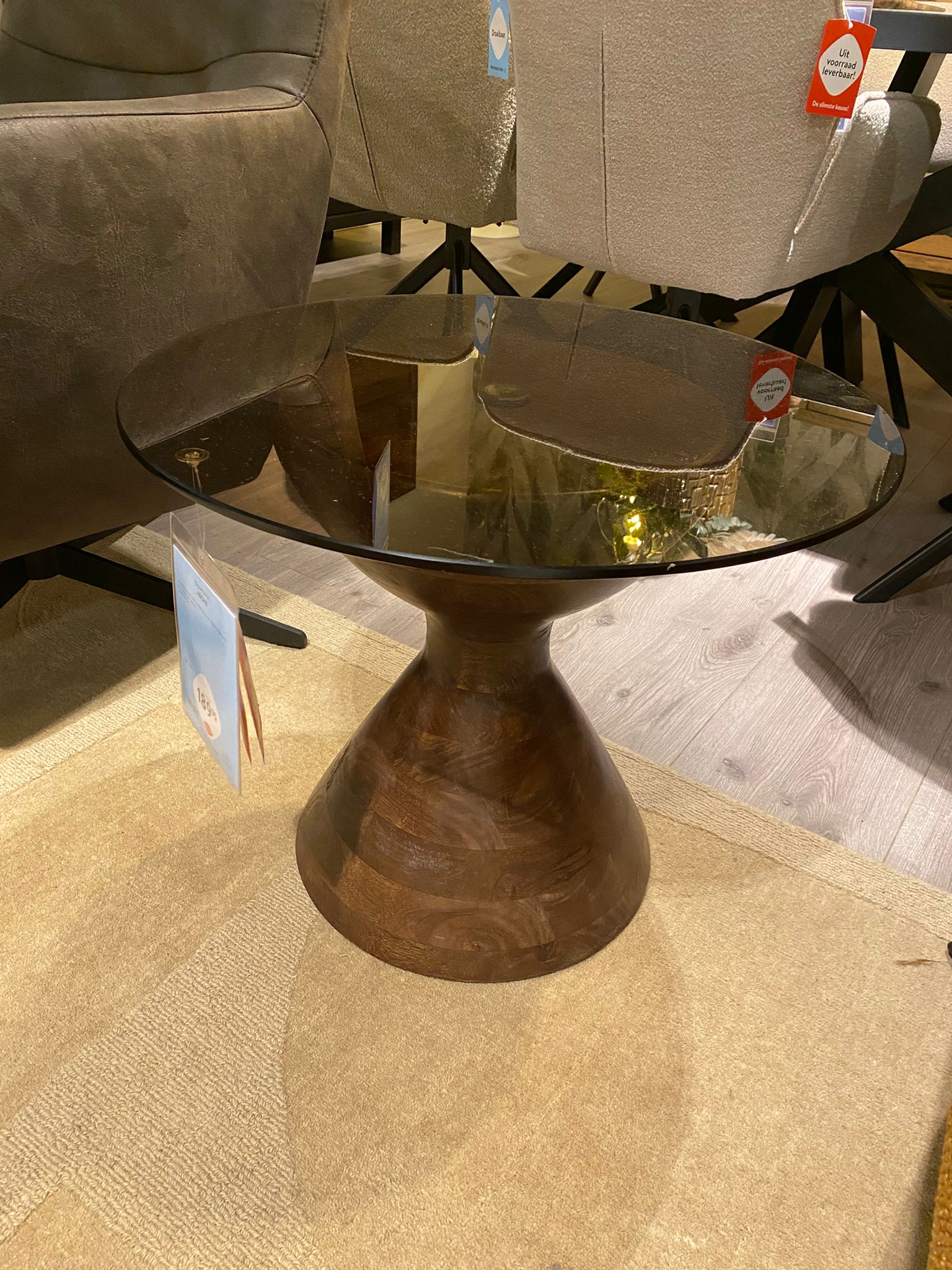 Aboni bijzettafel ø57xh47cm blad smoked glas