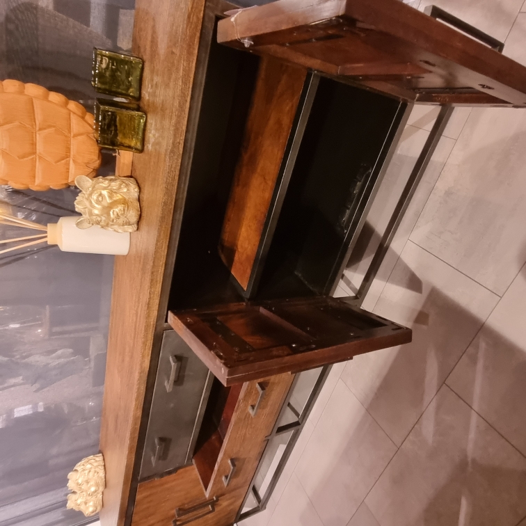 Dressoir Metvint Dressoir Metvint