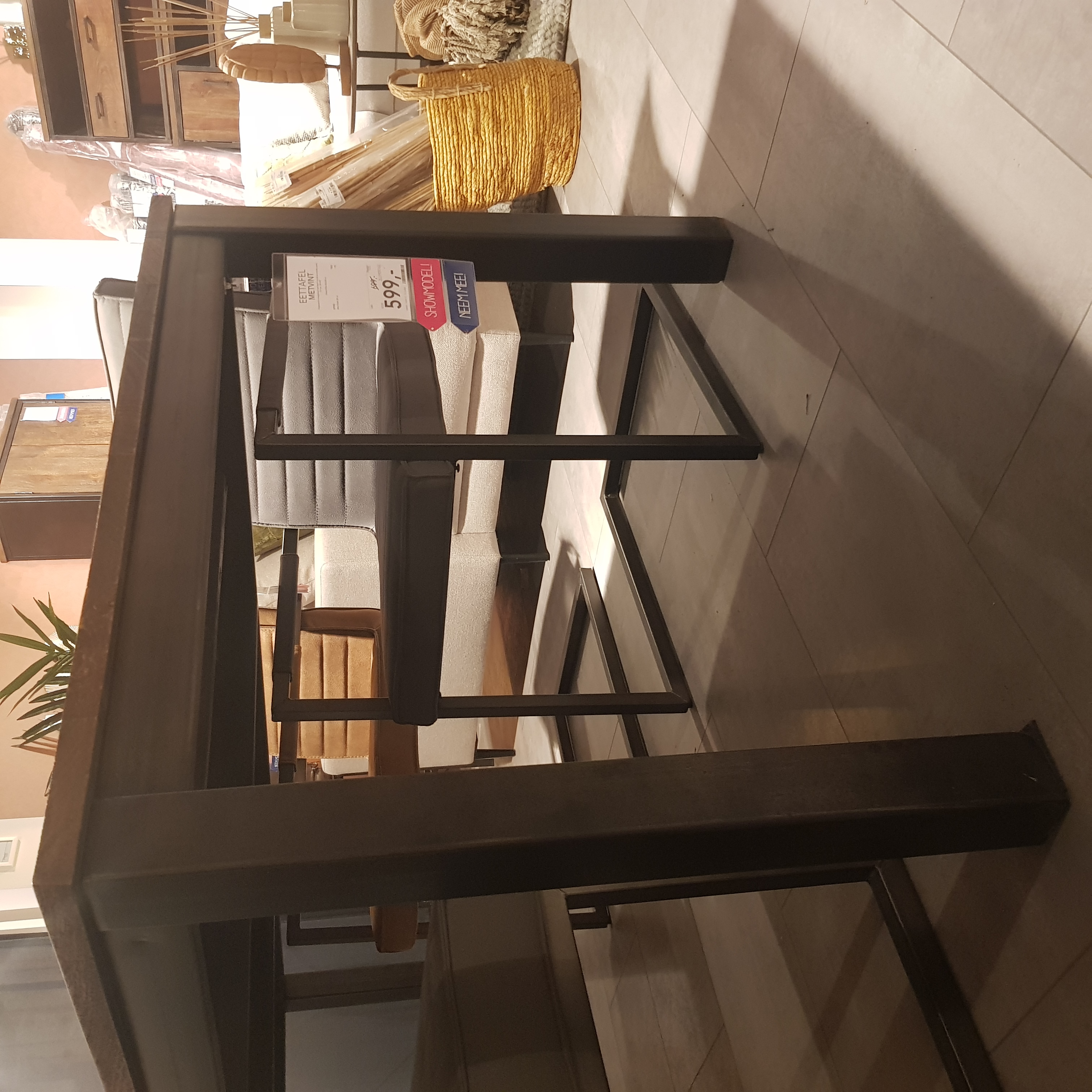 Metvint eettafel Metvint eettafel