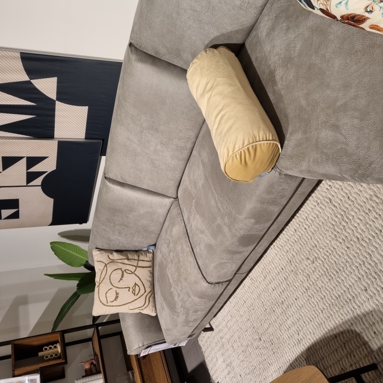 Malaga bank met lounge end Malaga bank met lounge end